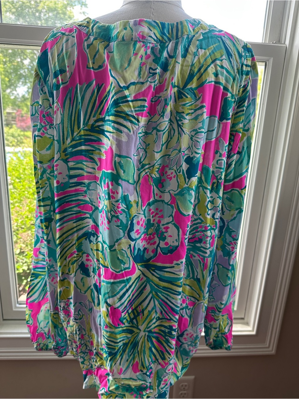 Lilly Pulitzer Harbour Island Tunic, Early Bloomer, Size XL - Picture 5 of 7